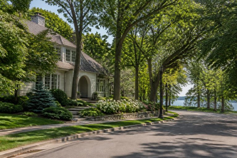 Minnetonka, MN